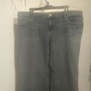 Access size 16 30-in seam blue jeans